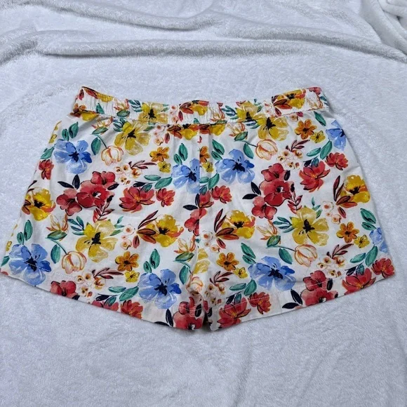 St. John's Bay Floral Linen Women's Shorts - Size Extra Large Tall XL - Picture 1 of 12